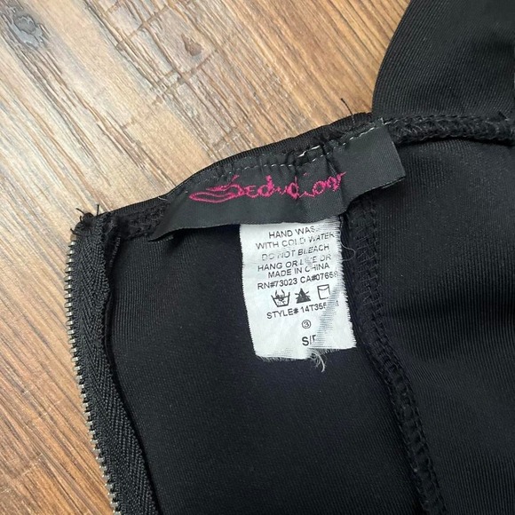 Y2K Seduction Black Textured Crop Top Stretch Women S Going Out Party 2000s - Picture 5 of 6